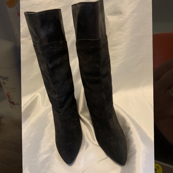 Beautiful Italian leather boots - Picture 3 of 5